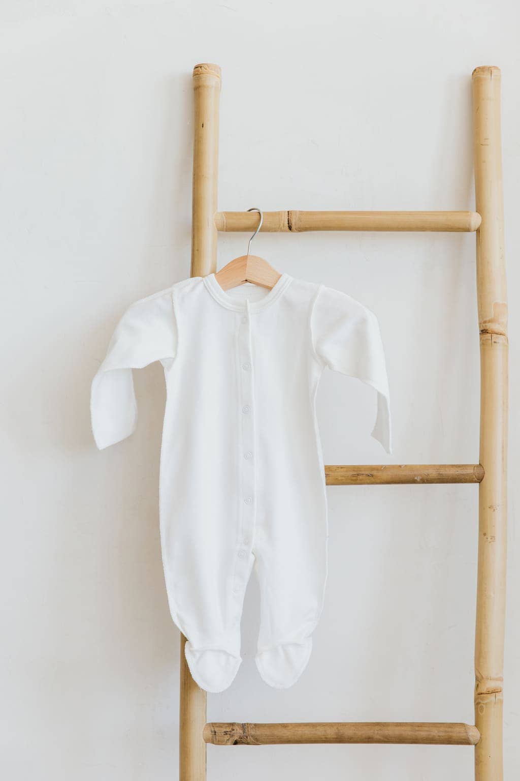 Newborn Romper (Outside seam and anti scratches): Gray / 0-3M US kid's numeric (56cm EU)