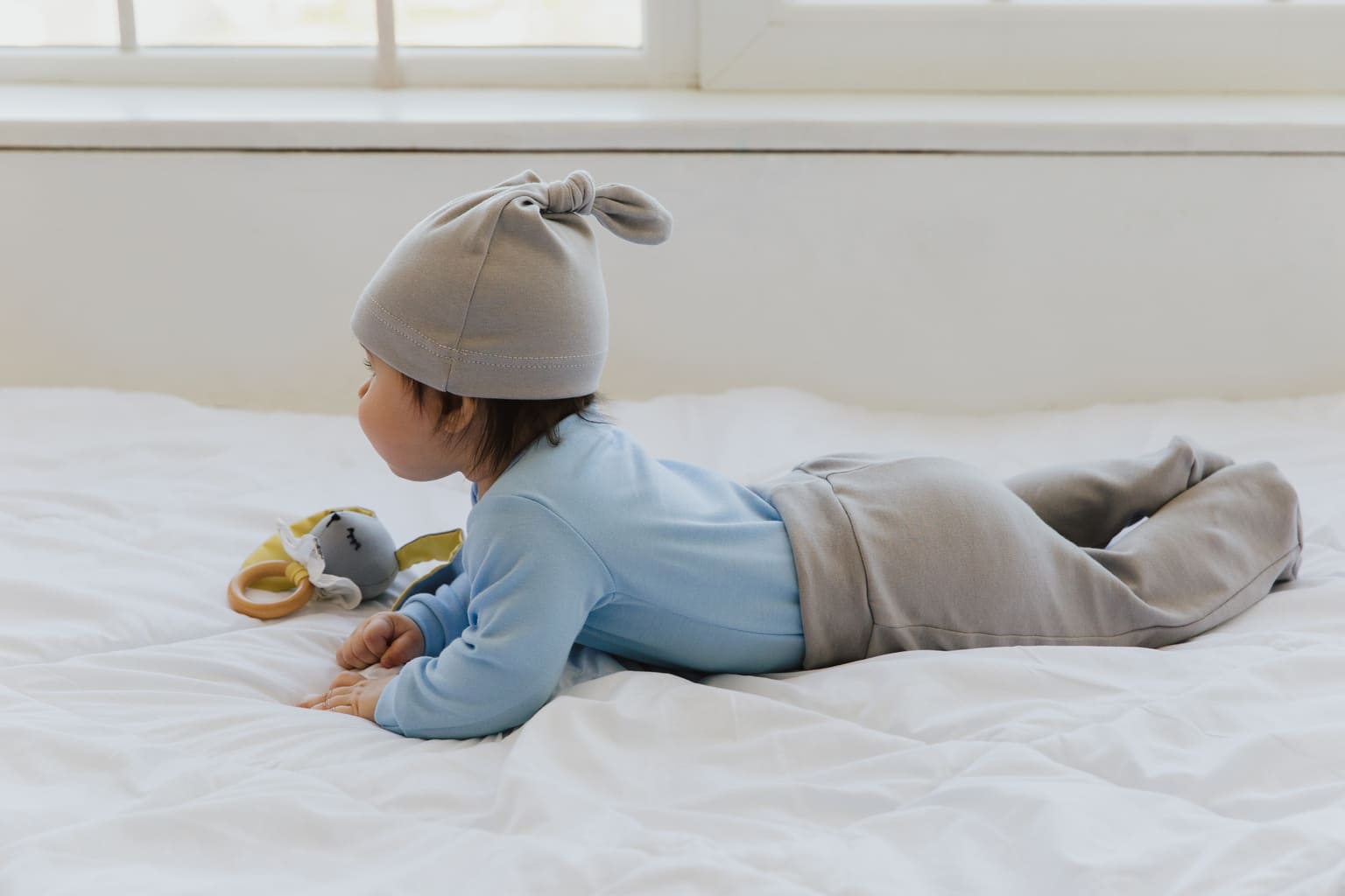 Footed Baby Pants: Gray / 6-9M US kid's numeric (68cm EU)