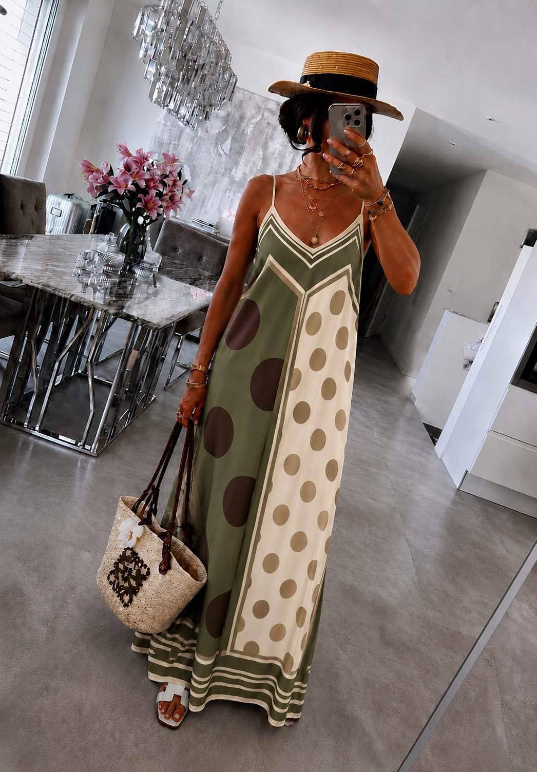 Flowing bohemian dress with polka dot print: Dark brown