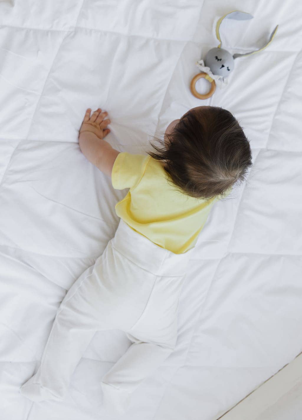 Footed Baby Pants: White / 6-9M US kid's numeric (68cm EU)