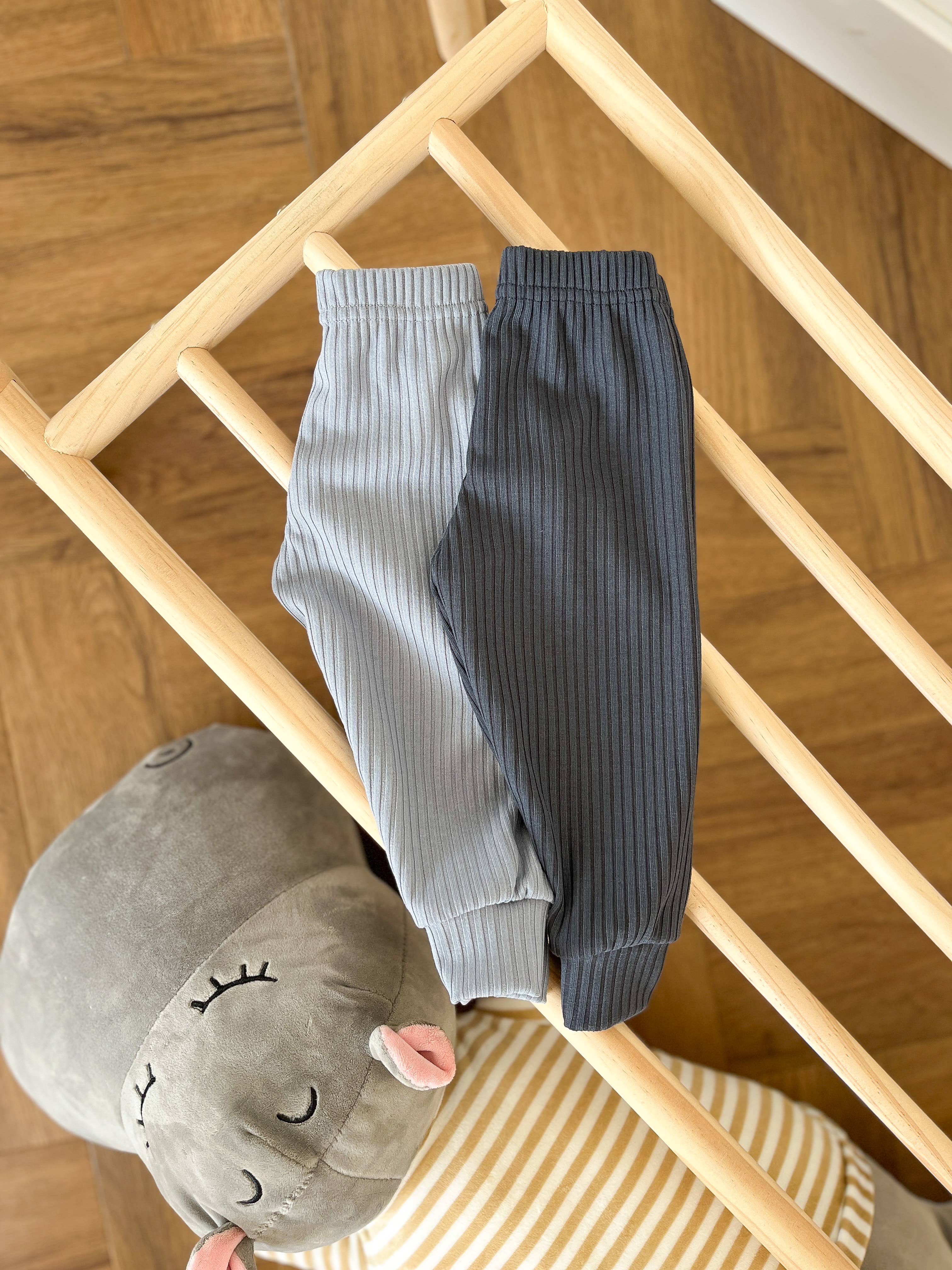 Newborn Baby Leggings: Cream / 3-6M