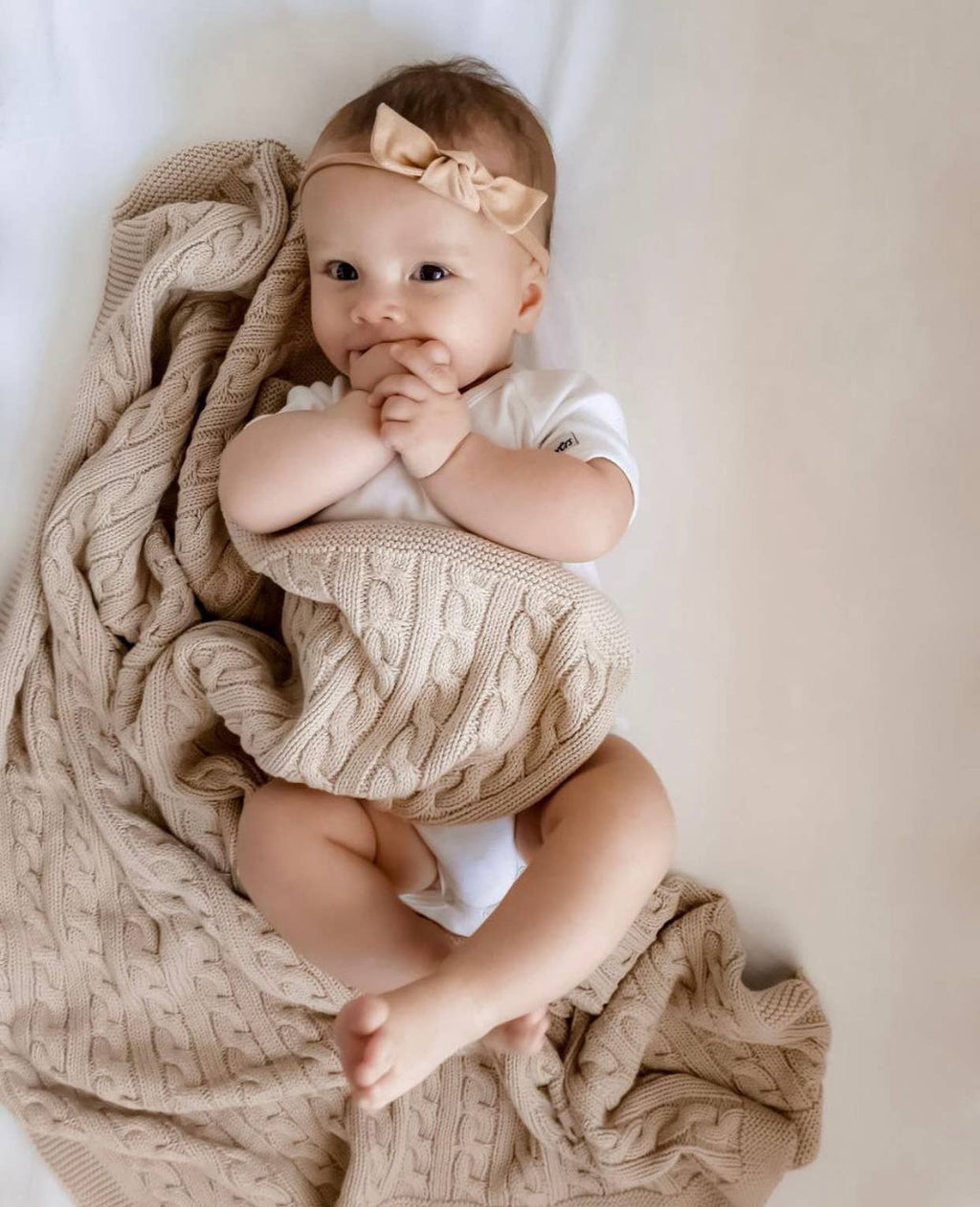 Baby blanket Knitted 100% Cotton: Milk / Stripe